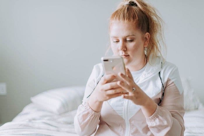 What business-focused accounts do you currently follow on social media, and why?
