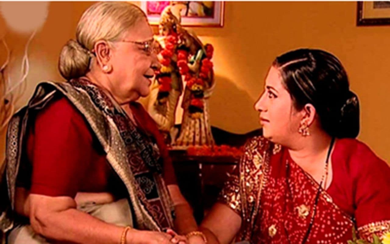 Difference Between Mother And Mother-in-law According to Indian TV Soap