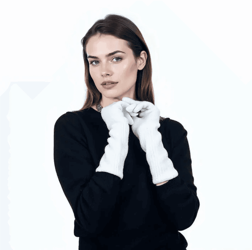 The Art of Handmade Off White Gloves: Craftsmanship Behind Luxury 