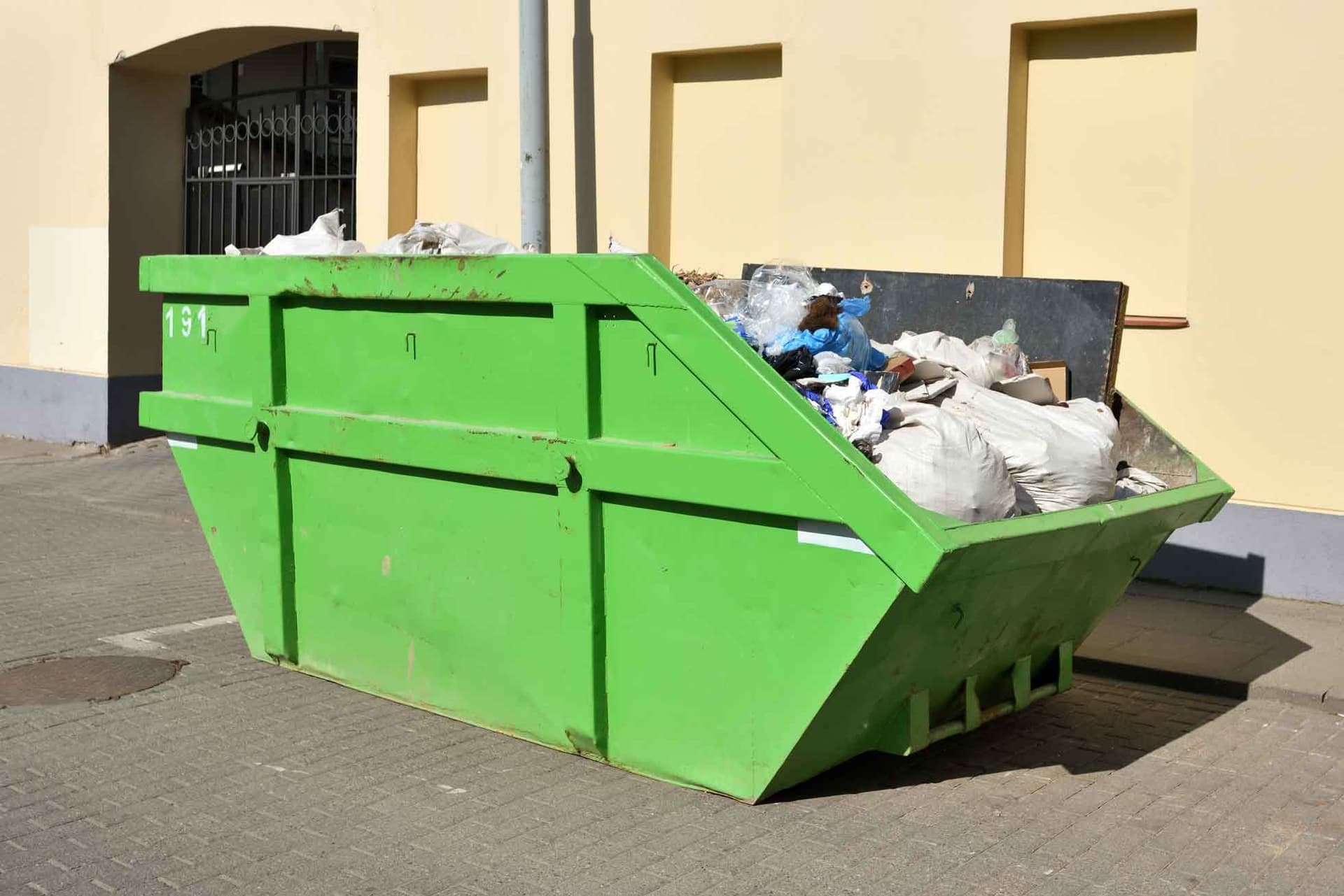 Skip Hire: Your Ultimate Waste Management Solution