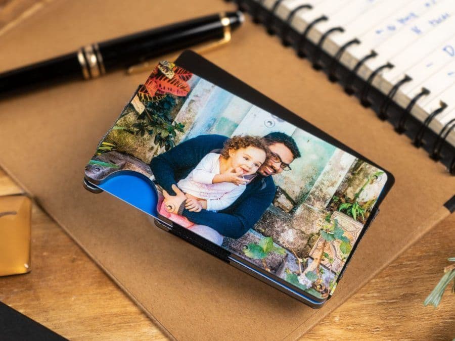 Crafted Elegance: The Art of Personalized Wallets