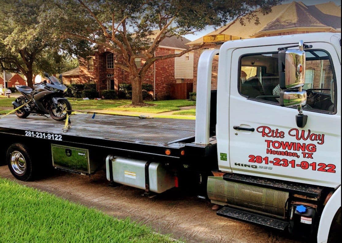 Full Guide to Motorcycle Towing: Tips and Techniques