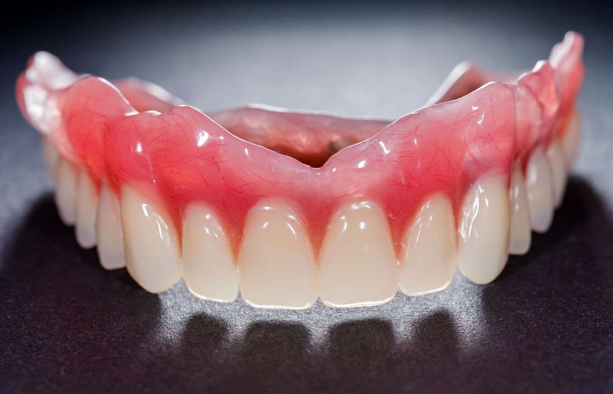 What Are Some of the Best Quality Dentures?
