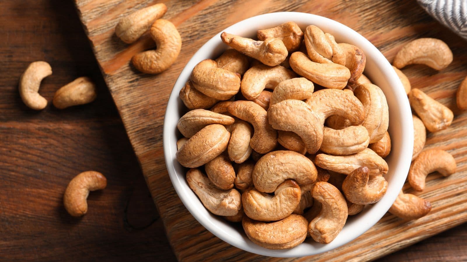 Cashew Nuts Have Numerous Health Benefits for Men.