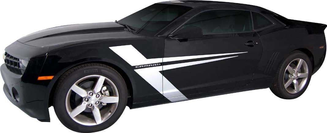 How to Take Off Pinstripes on a Vehicle Without Ruining the Paint