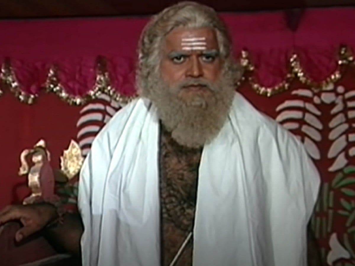 Dhronacharya in Mahabharata : A Character Sketch 