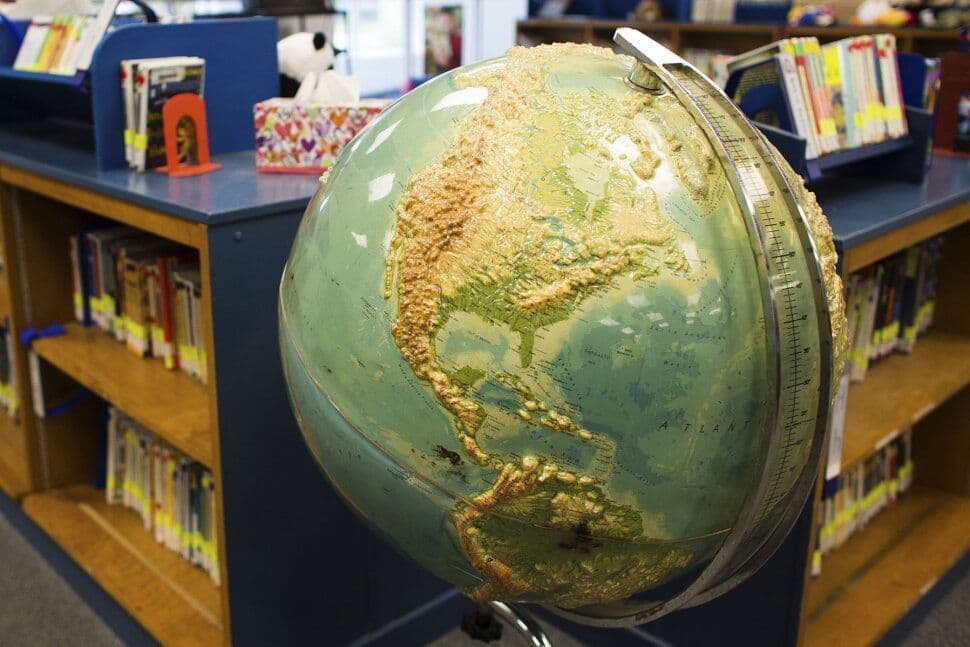 The Benefits of Global Education: Preparing Students for World