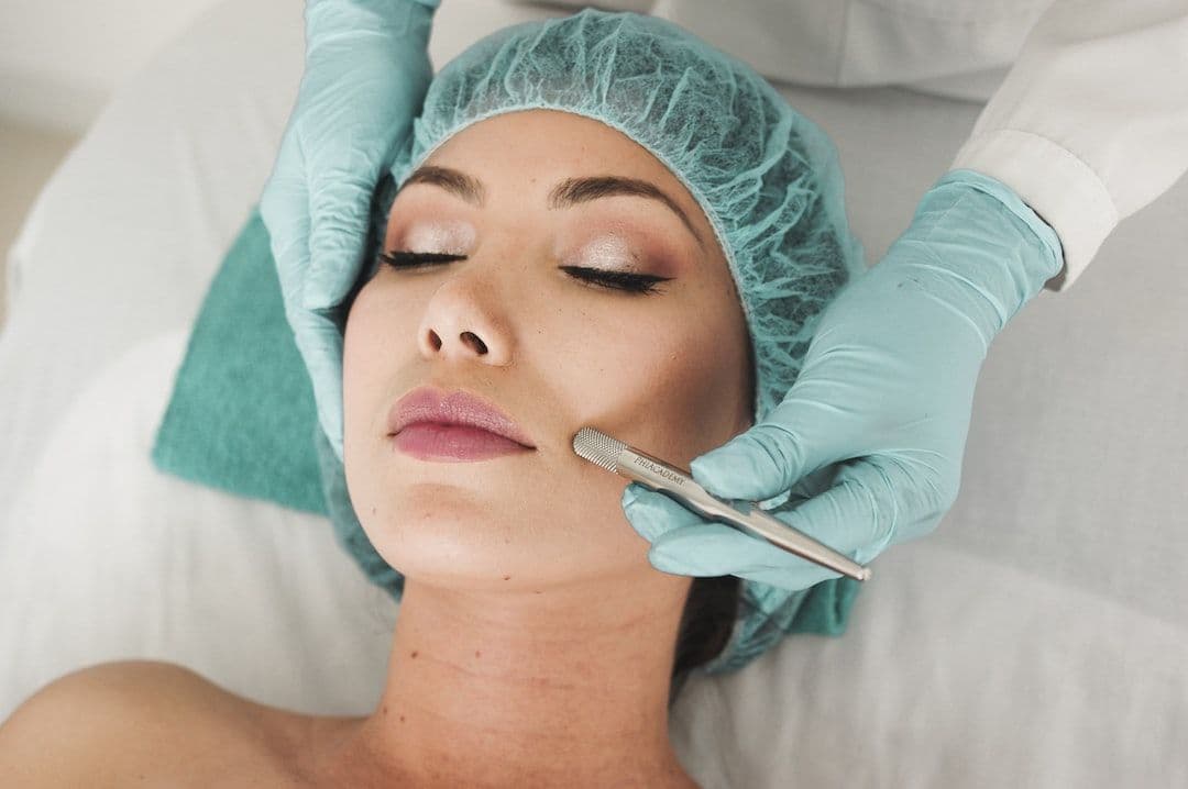 The Science Behind Hydrafacial: How It Transforms Your Skin