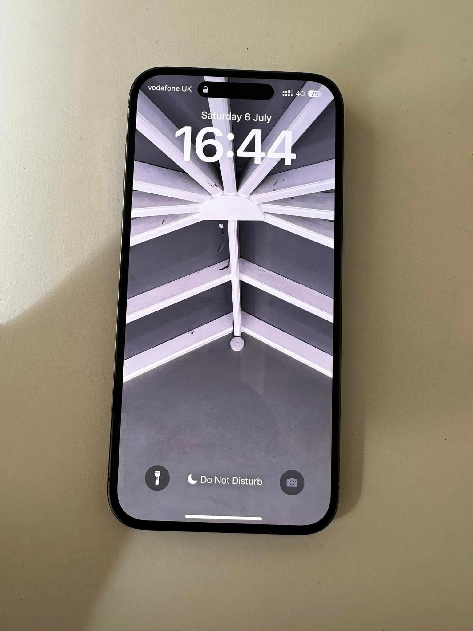 Keeping London Bridge Businesses Connected: The Power of On-Site iPhone Repair