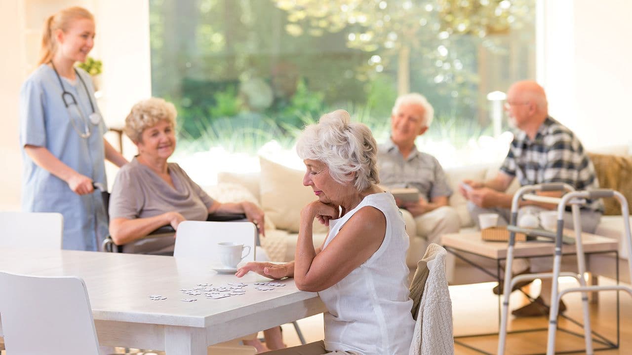 Assisted Living vs. In-Home Care: Which Is Right for You?