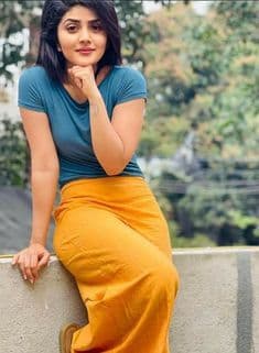 Young Models in the World Female Entrepreneurs