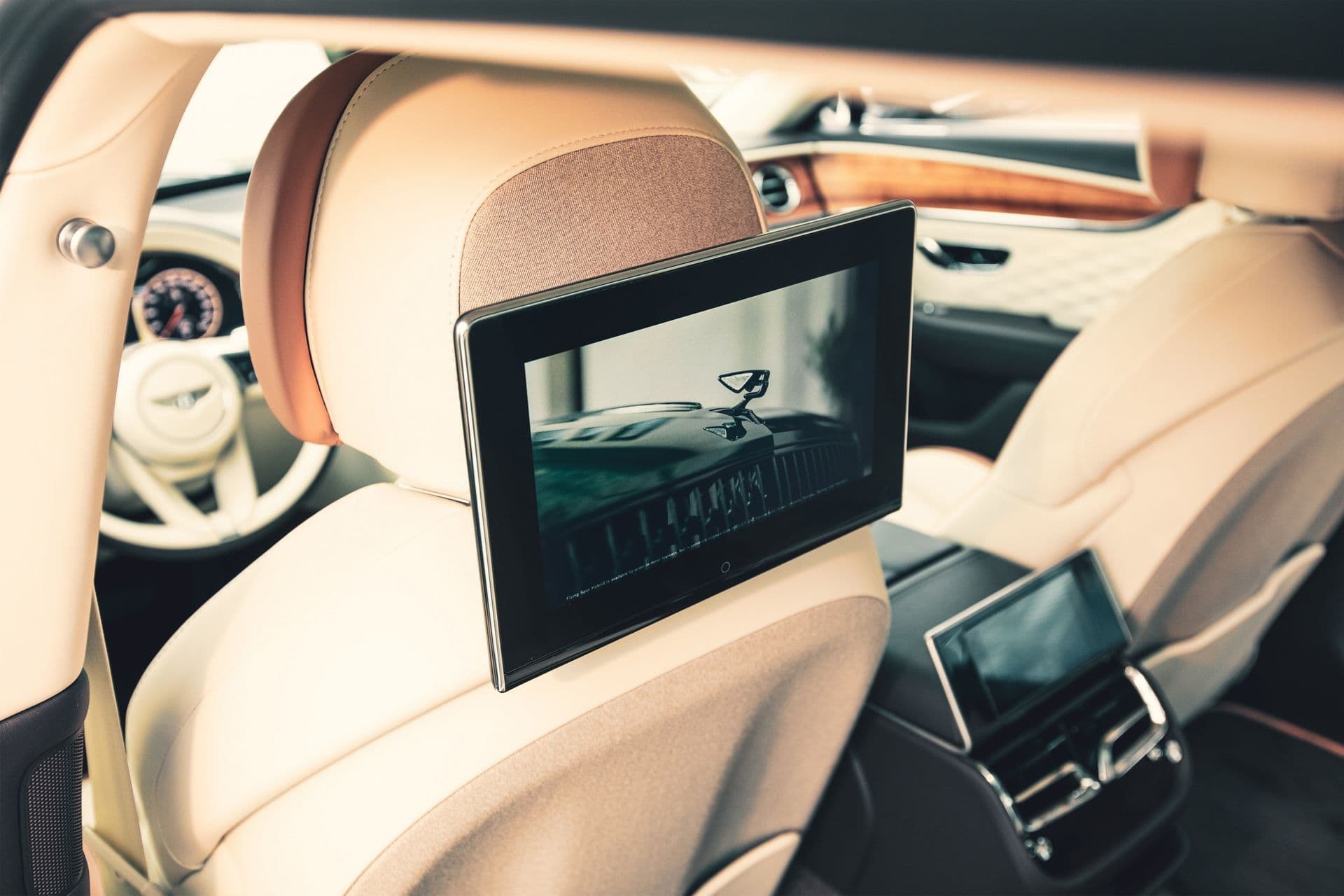 Automotive Rear Seat Entertainment Systems Market 2022 Growth