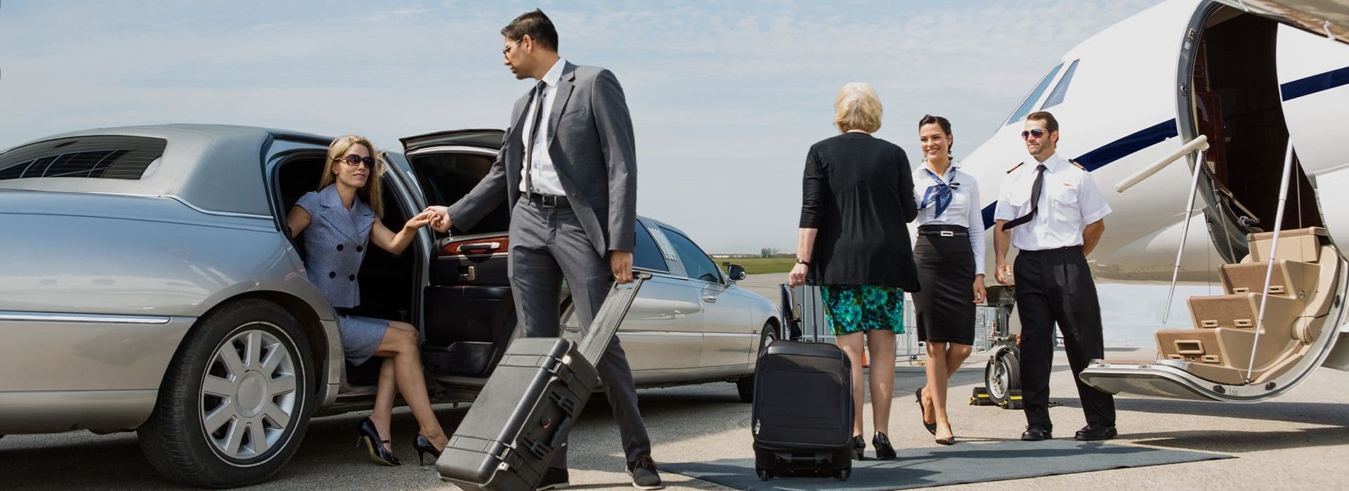 5 Tips to Choose Airport Taxi Services for Your Business Travel
