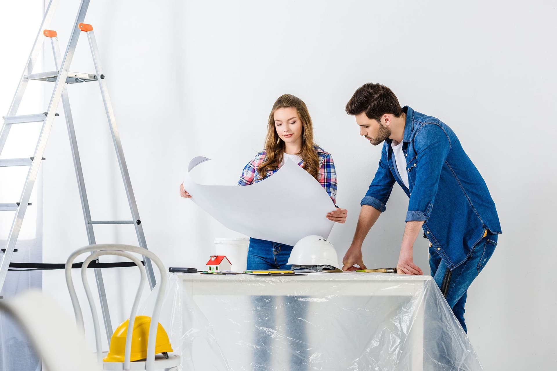 Bespoke Builders vs. Production Builders: Which Is Right for You