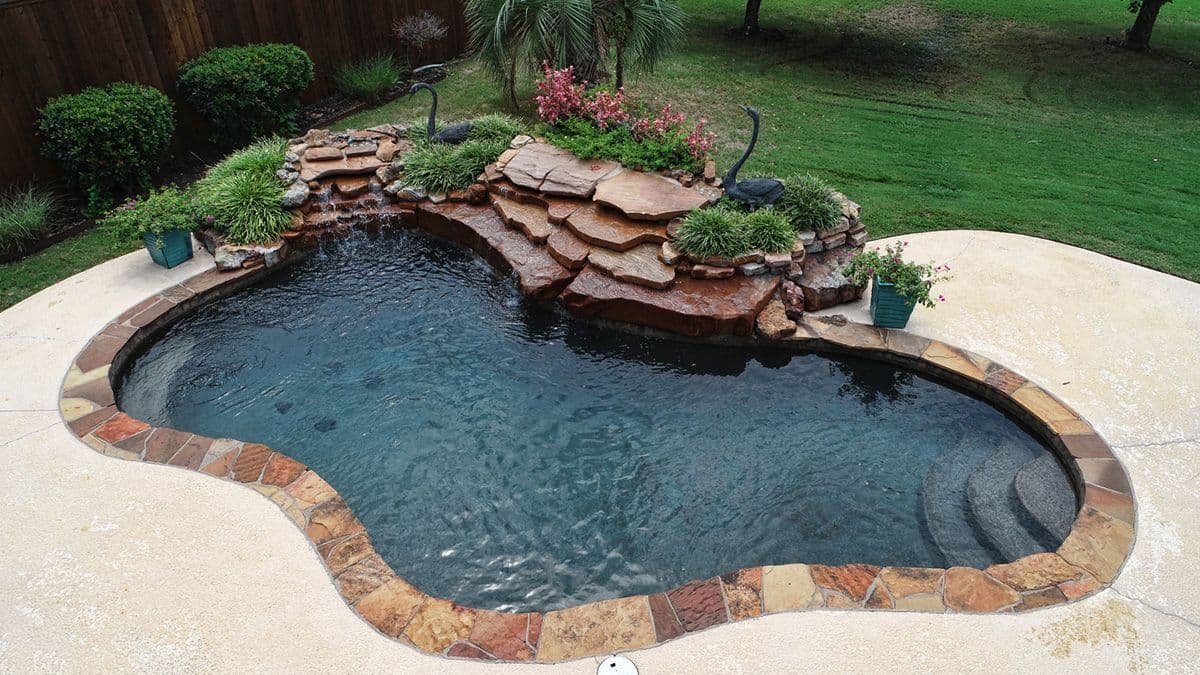 Why Gunite Pools Are a Popular Choice for Homeowners