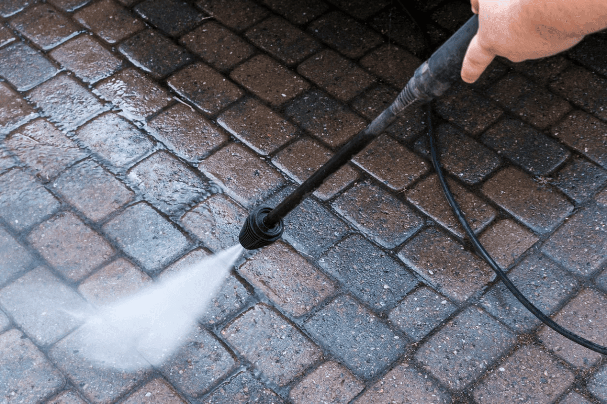 Expert Driveway Cleaning Solutions