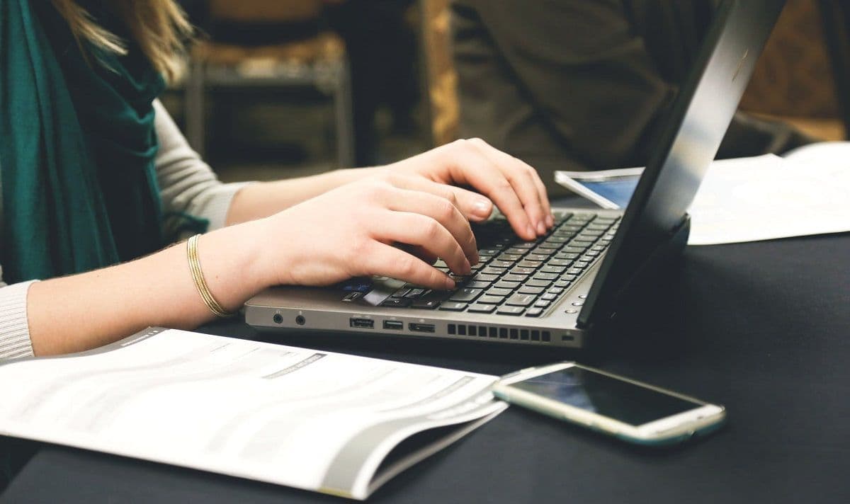 Ghostwriting Is Your Golden Ticket Into the Writing Industry