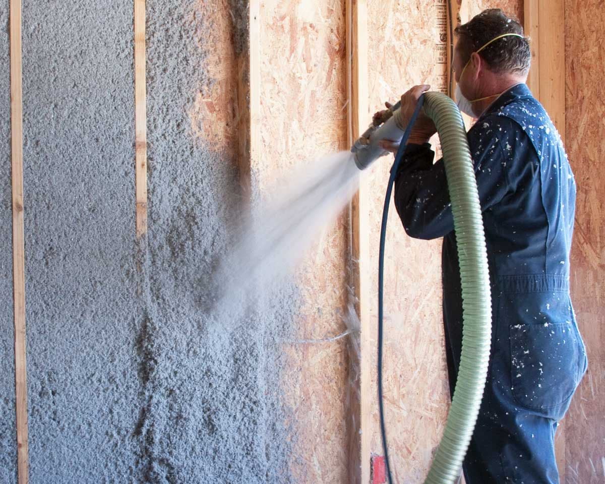 Pros and Cons of Spray Foam Loft Insulation
