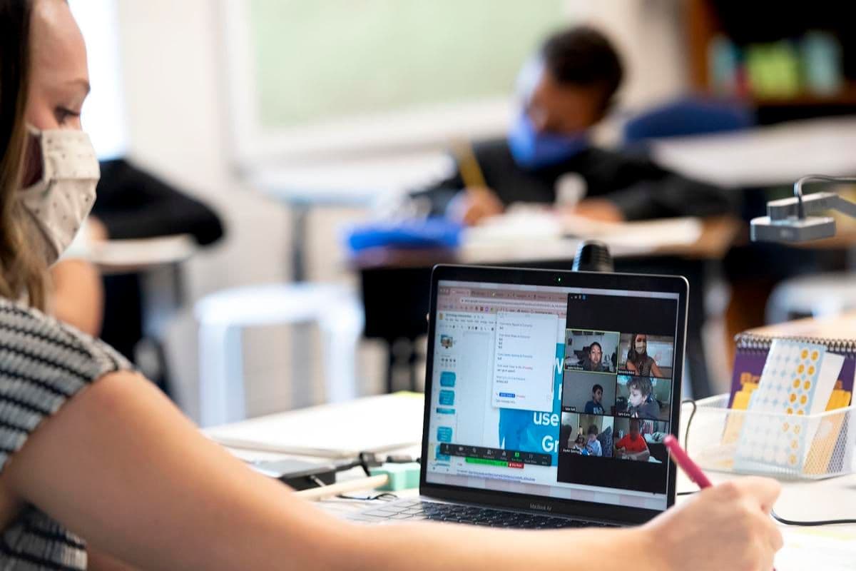 Multimedia Teaching Students Desk Market Outlook Report Upto 2028