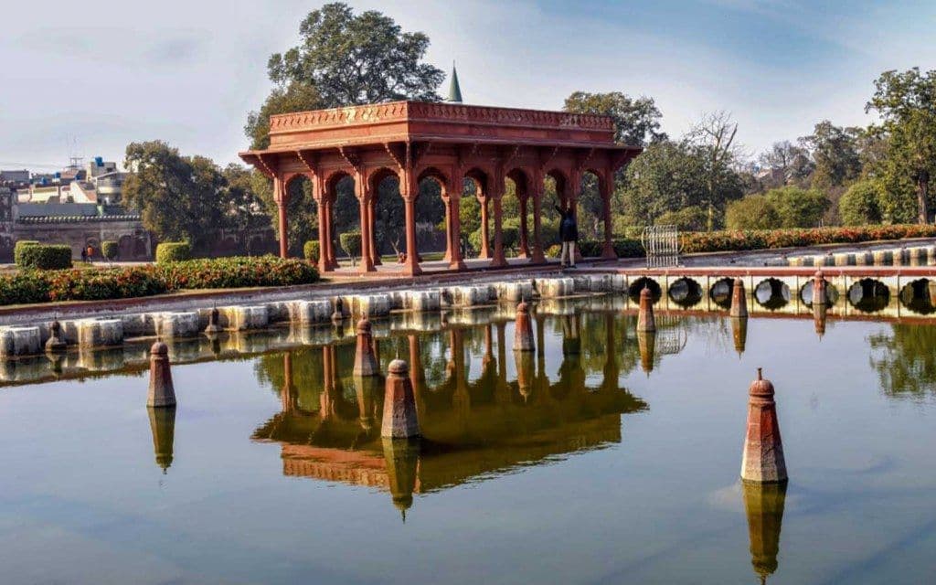 Shalimar Bagh Lahore: The Majestic Mughal Garden of Lahore