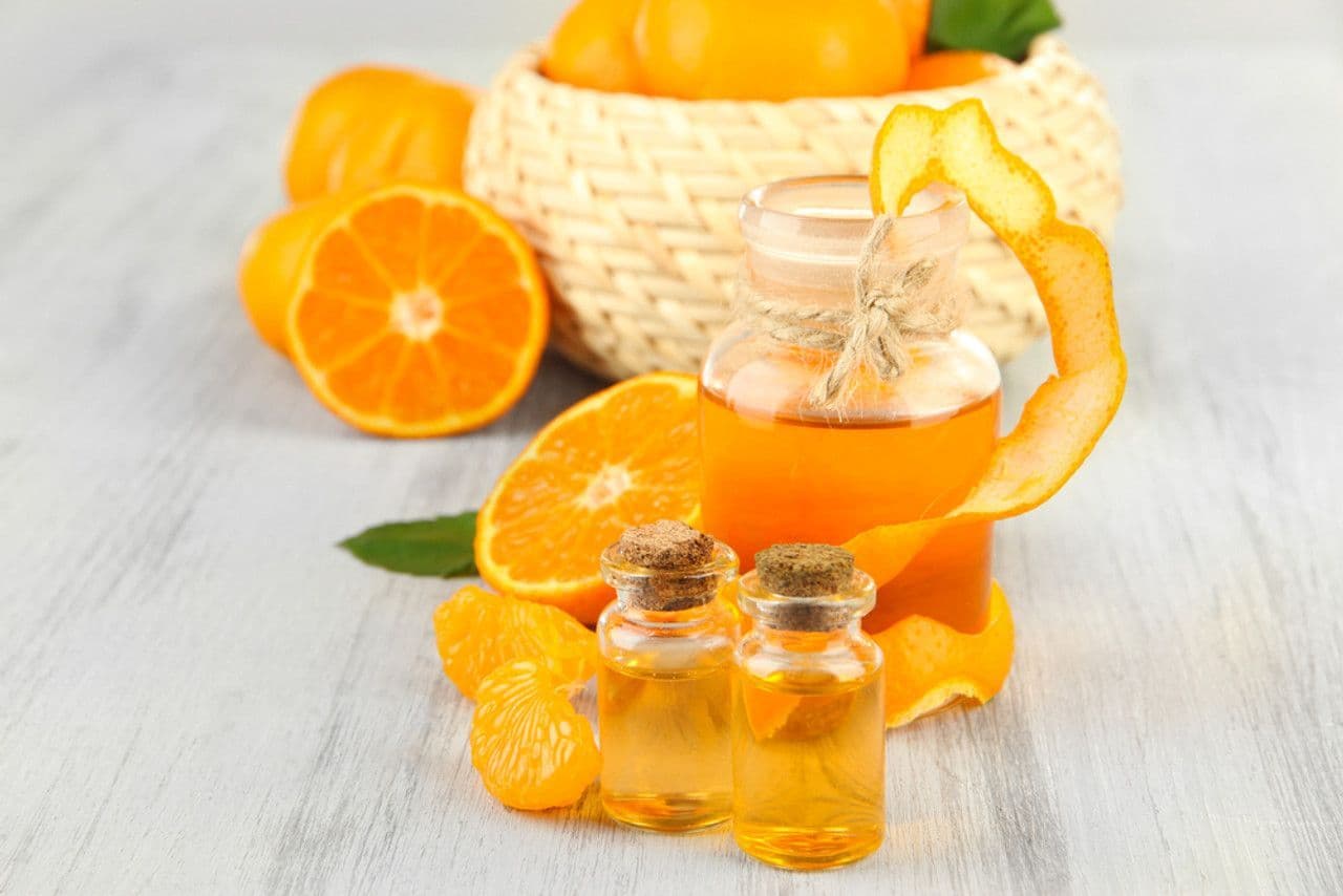 Tangerine Essential Oil Market 2022 : Top Industry Players 2028