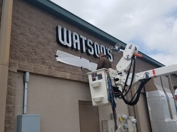 Unveiling Iconic Louisville Sign: History, Significance, Impact