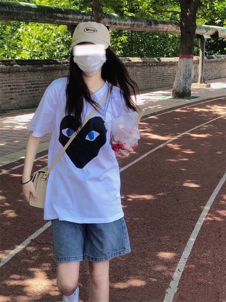 Comme des Garçons: The Legacy of Avant-Garde Fashion