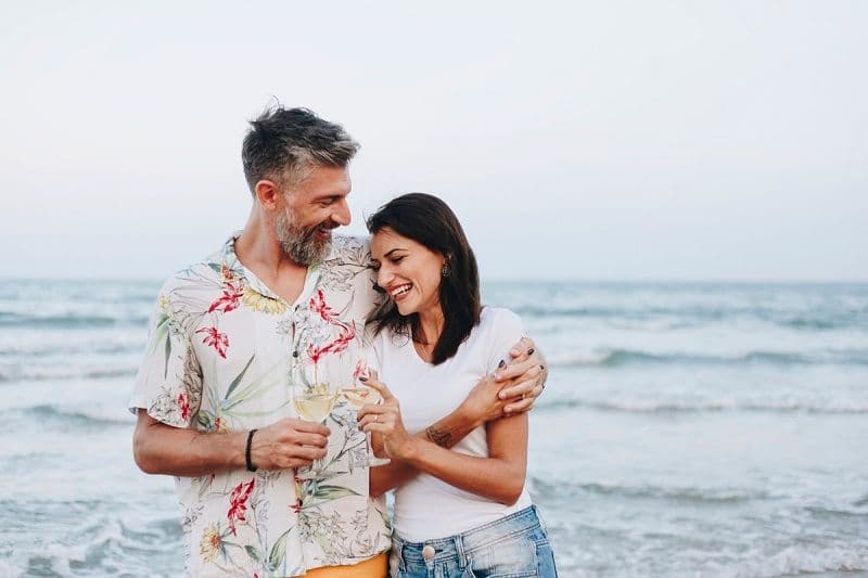 What Is a Good Age Gap for a Married Couple?