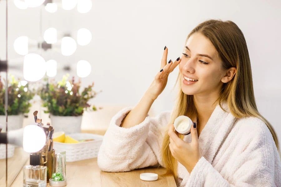 How to Select the Right Radiant Face Cream for All Skin Types