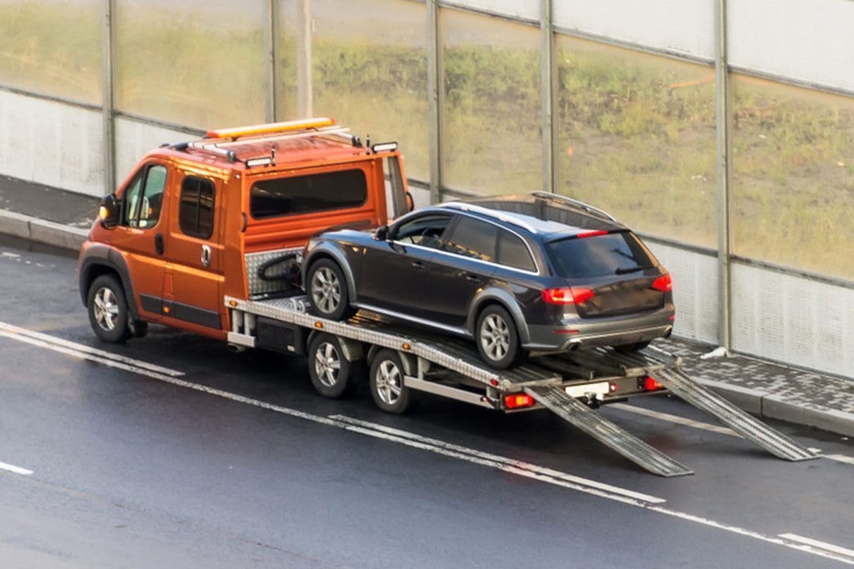 Have Excellent Tow Truck Service With Ia Recovery