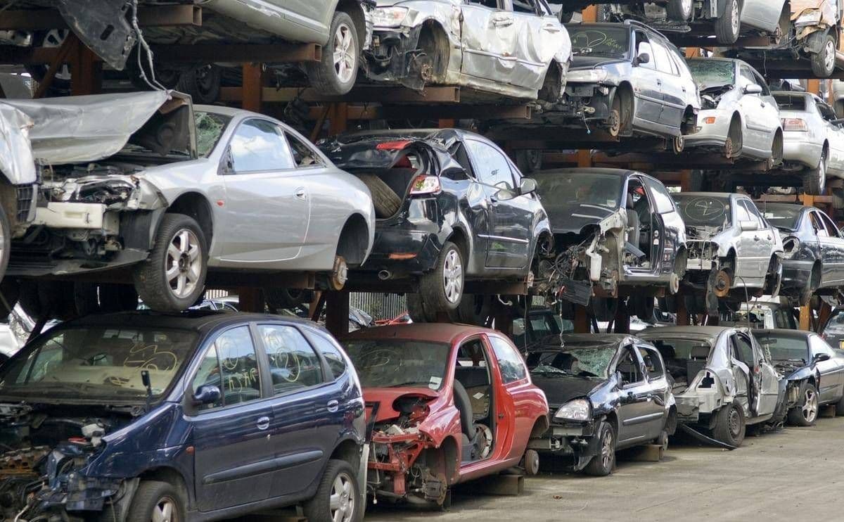 5 Tips to Sell Scrap Cars Mississauga
