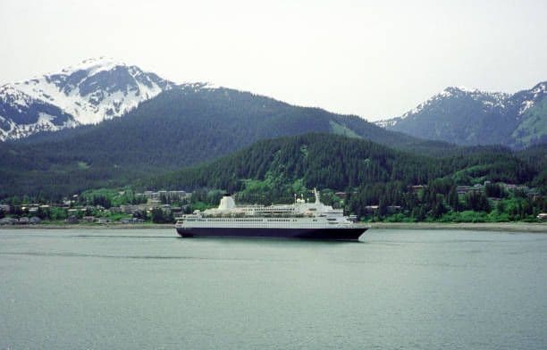 Unforgettable Journey: Catamaran Champagne Sunset Boat Cruise