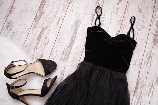 The Power of Black Dresses: How to Wear for a Sophisticated Look